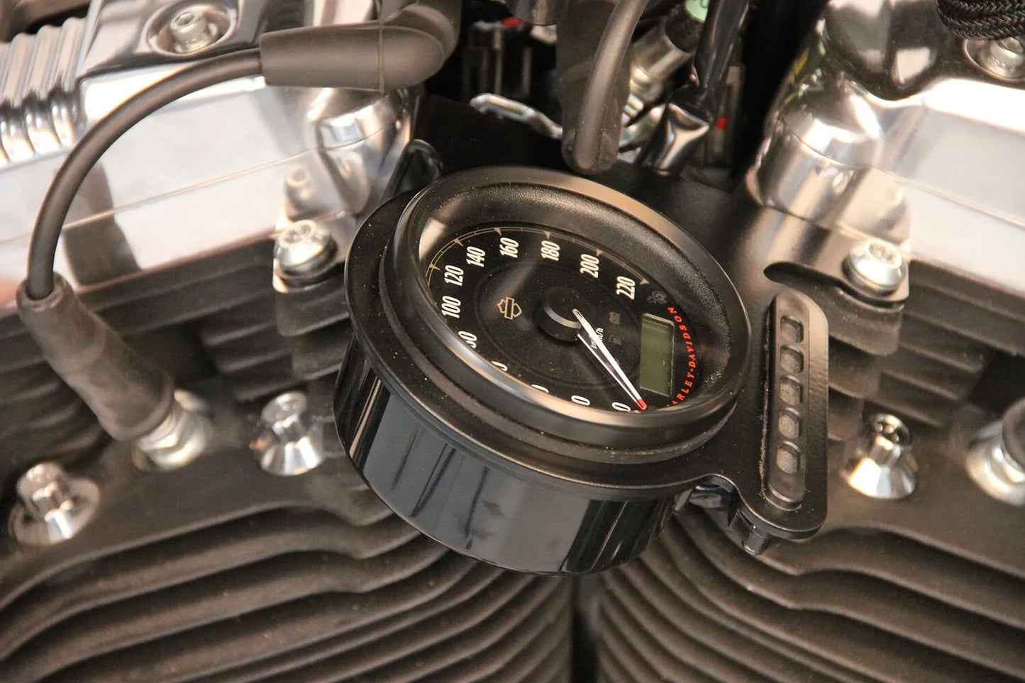 SPEEDOMETER SIDE KIT XL