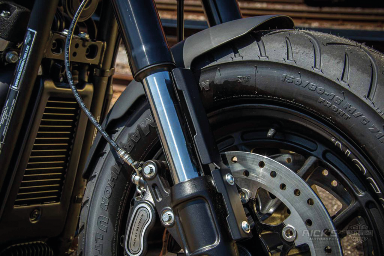 RICK'S MILWAUKEE EIGHT FAT BOB FRONT FENDER | Softail
