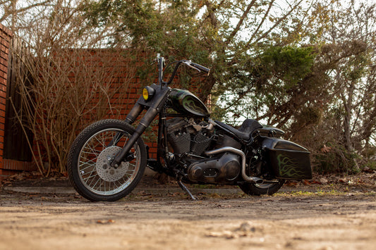 Harley-Davidson Softail Vampire Kisses