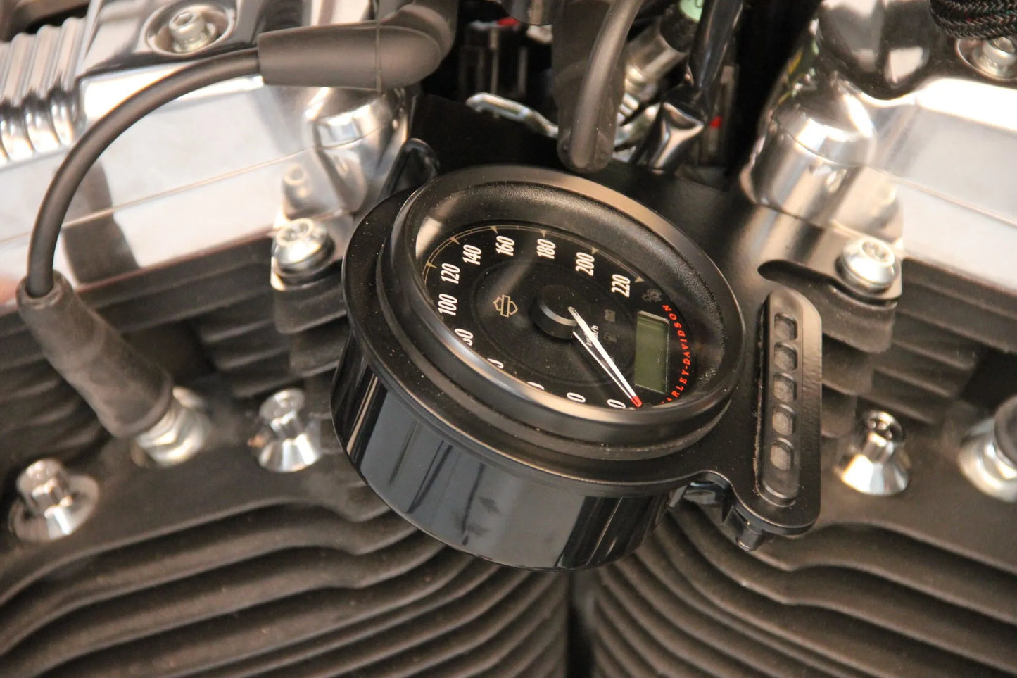 SPEEDOMETER SIDE KIT /C