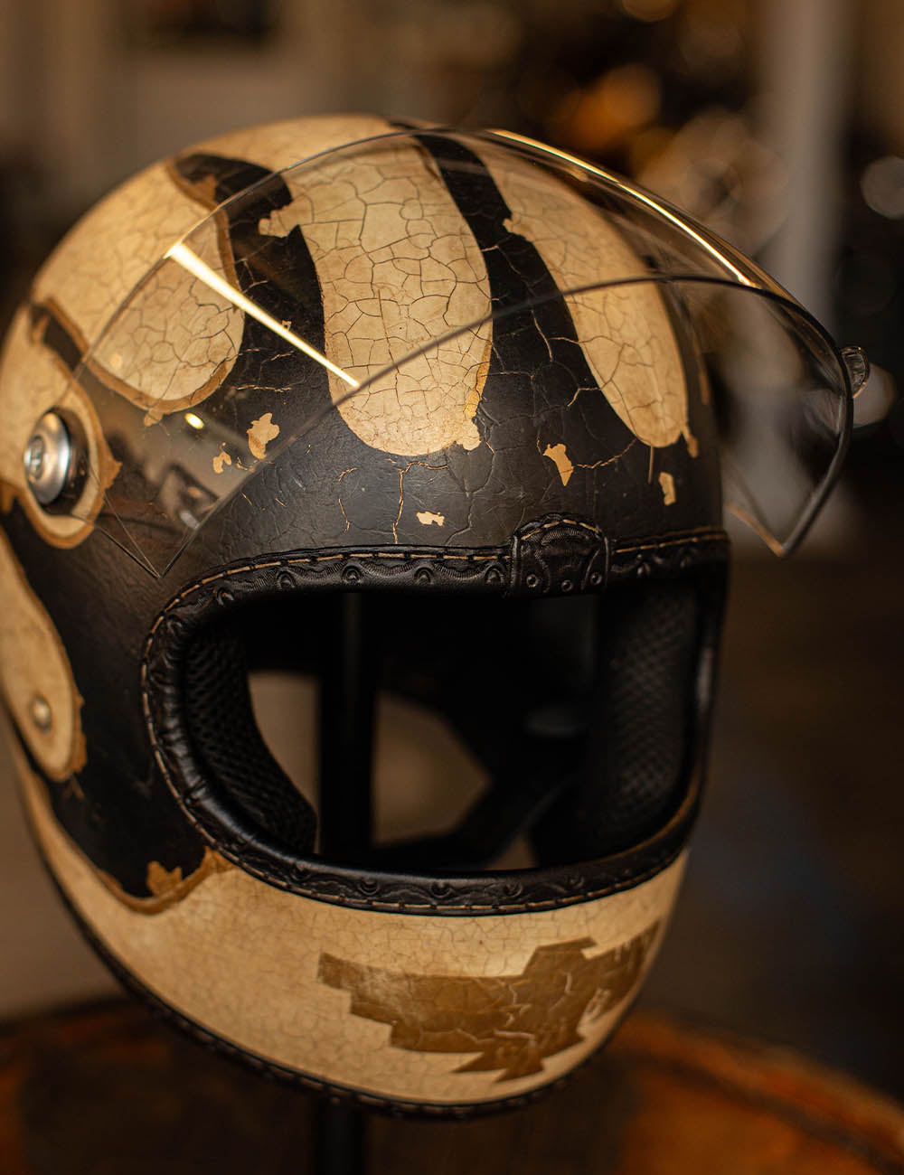 golden state warriors motorcycle helmet Helmet NATIVE WARRIORS N1 – MF Customs