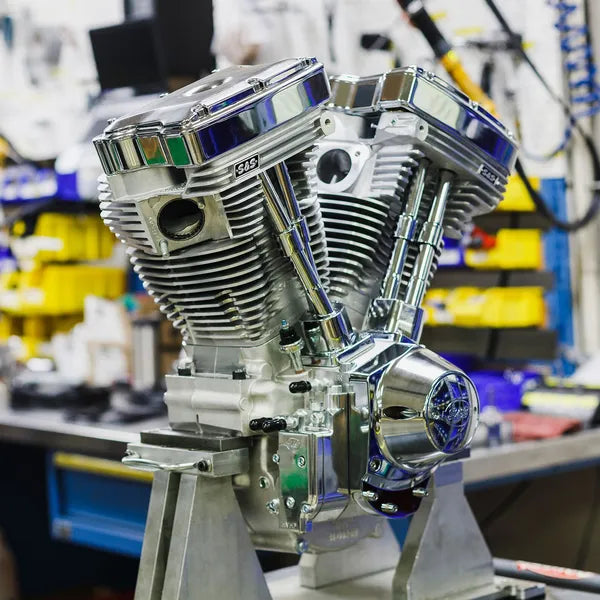 ENGINE V124 CHR/NAT LB