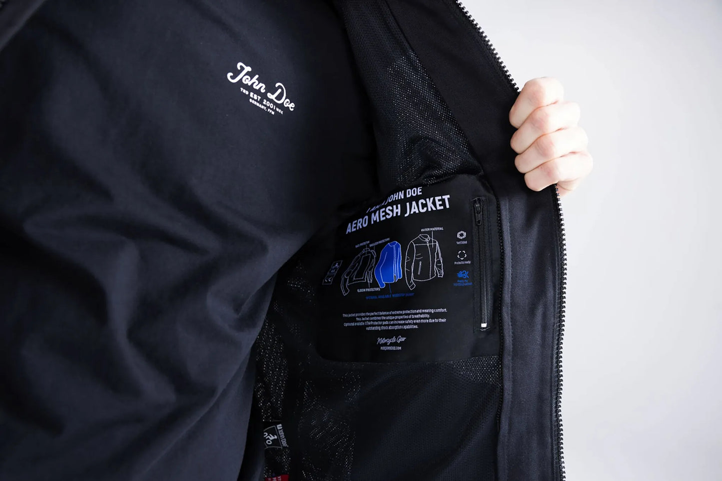 JACKET AERO MESH BLACK