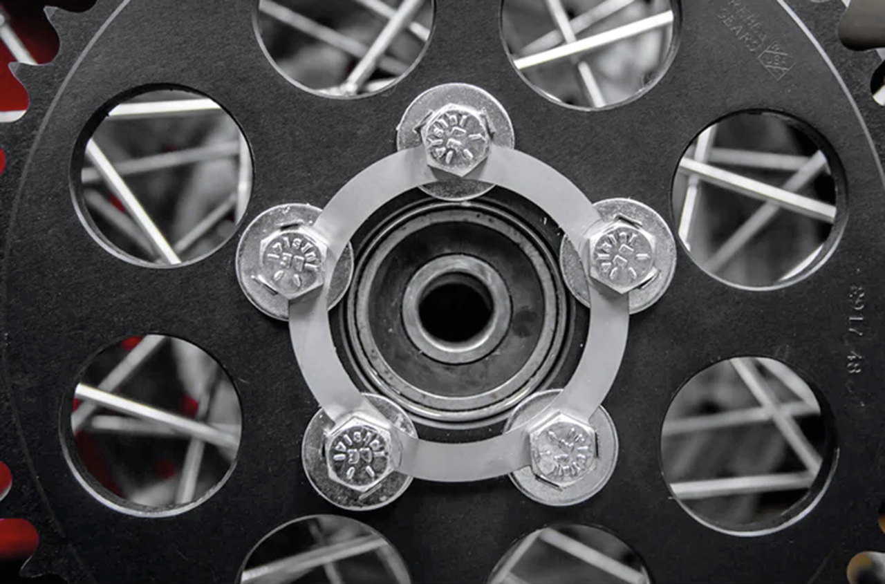 LOWBROW CUSTOMS REAR SPROCKET TAB WASHER | 45" | Big Twin | Chief | Cross Roads | Dyna | FX | FXR | Hammer | Judge | KH | KR | RS | Servi-Car | Softail | Spirit | Sportster | Touring | Tube frame | V-Rod | Vegas | Vision | XB | XR