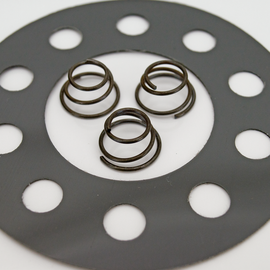 BIG FIX CLUTCH BEARING KIT - Fits Big Twin 1941-1984, Belt Drives Ltd.

The Big Fix clutch bearing kit will solve all your clutch dragging problems on 3- and 4-speed models without upgrading to a real high performance clutch. | Big Twin  |  Touring