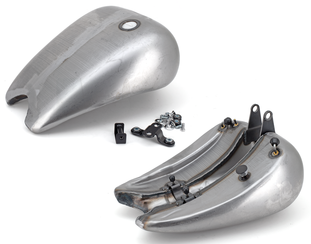 ONE PIECE STRETCHED SMOOTH TOP STEEL GAS TANK FOR SOFTAIL MODELS Single cap (style B)
