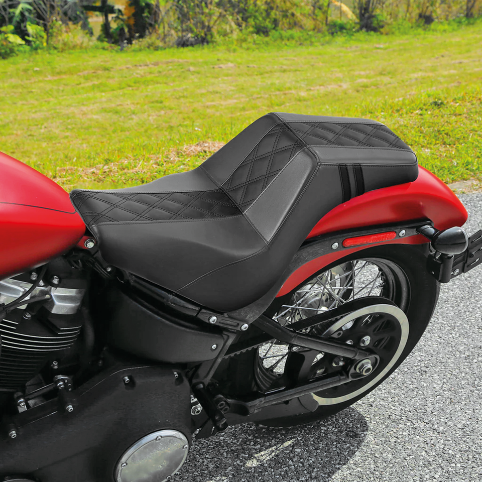 C.C. RIDER STEP-UP SEAT FOR MILWAUKEE EIGHT SOFTAIL | Softail