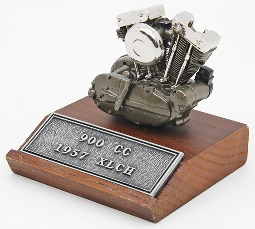 SCALE 1:8 MODEL ENGINES | 45" | Big Twin | KH | KR | Servi-Car