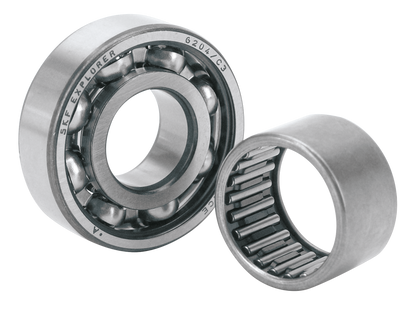 TRANSMISSION BEARINGS FOR 5 SPEED BIG TWIN - Needle bearing main drive gear fits 1980-1990 (OEM 8904)

High quality replacement bearings for 5 Speed transmissions. | Dyna  |  FXR  |  Softail  |  Touring