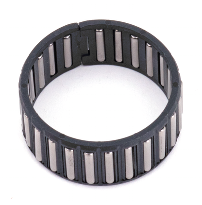TRANSMISSION BEARINGS FOR 5 SPEED BIG TWIN - Needle bearing main drive gear fits 1980-1990 (OEM 8904)

High quality replacement bearings for 5 Speed transmissions. | Dyna  |  FXR  |  Softail  |  Touring