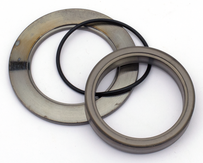 "THE CURE" MAIN DRIVE GEAR SEAL KIT FOR 4-SPEED BIG TWIN | Big Twin | FX
