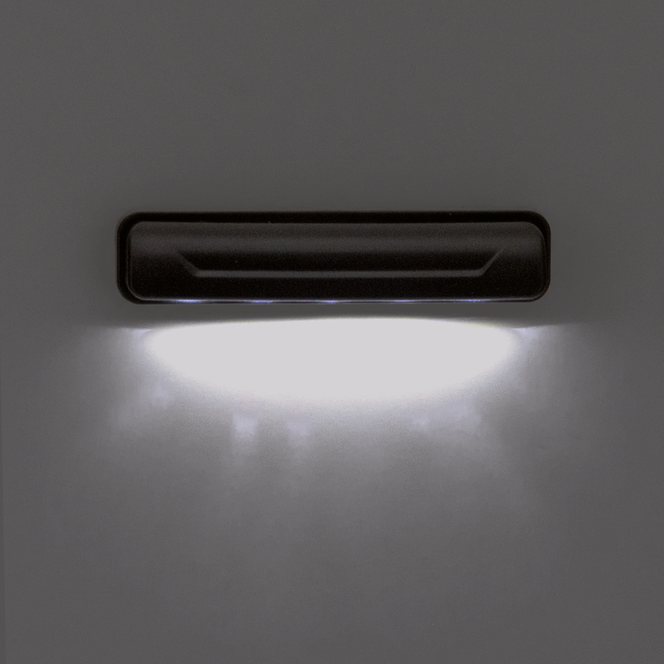 E-APPROVED LED LICENSE PLATE LIGHT (1)